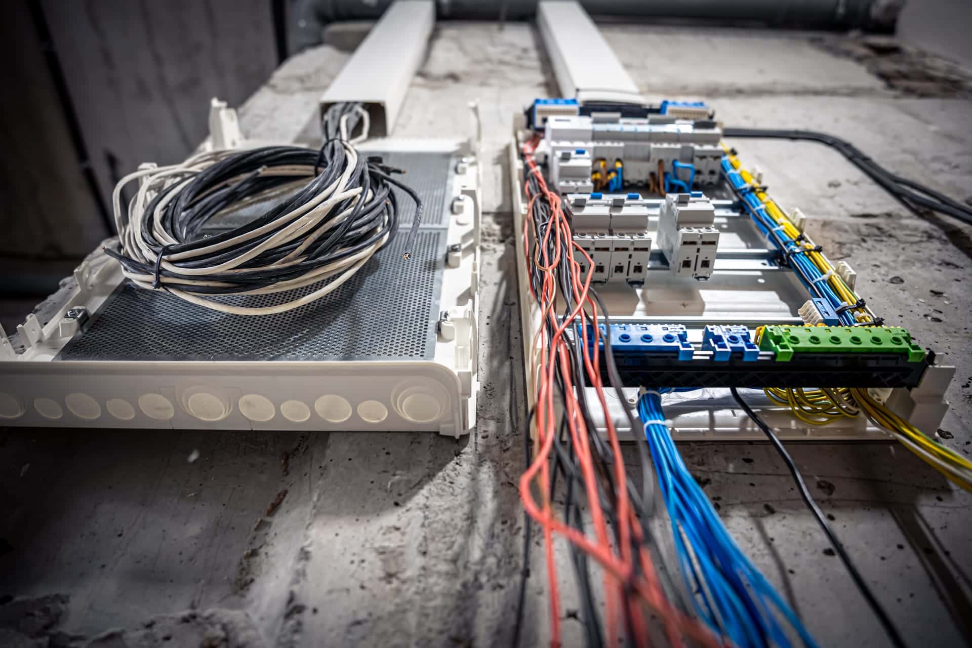 Kütahya Elektrik Tesisatı ve Şantiye Uygulamaları - Özkan Elektrik